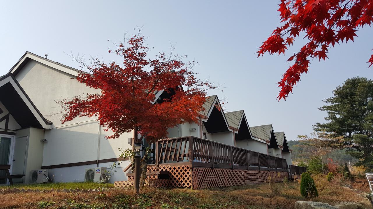 Pyeongchang Iris Pension Bagian luar foto
